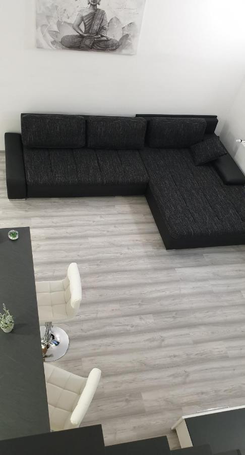 דירות מישקולץ Belvarosi Apartman 2 מראה חיצוני תמונה