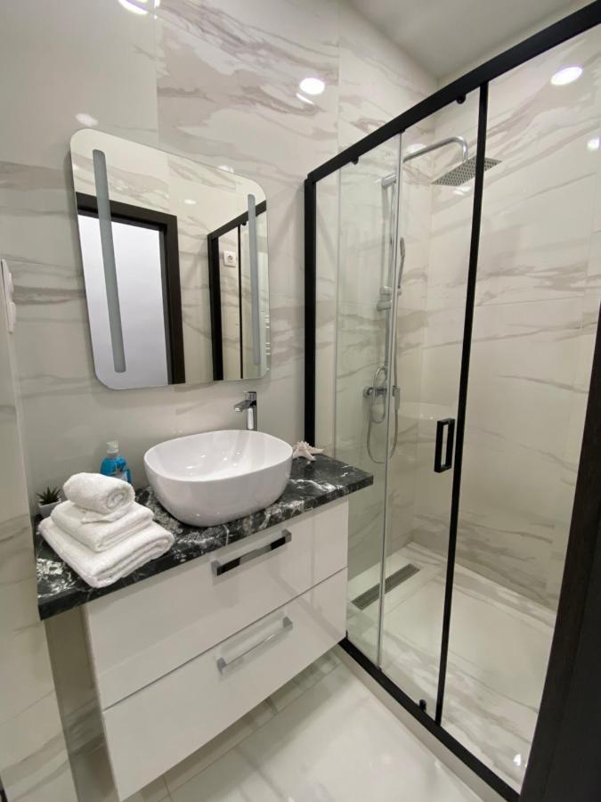 דירות מישקולץ Belvarosi Apartman 2 מראה חיצוני תמונה